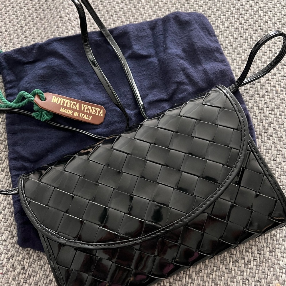 Bottega Veneta Black Crossbody Bag with Textured Design